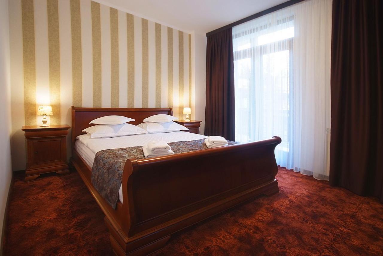 Hotel Moldavia Сленік-Молдова Екстер'єр фото